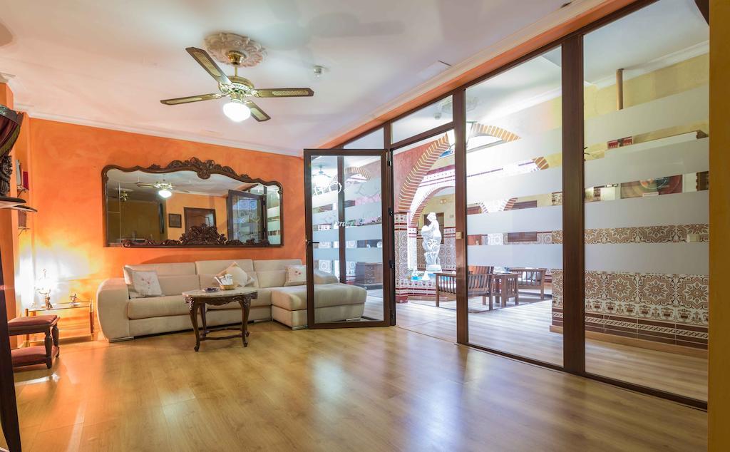 Hotel Esmeralda Osuna Dış mekan fotoğraf
